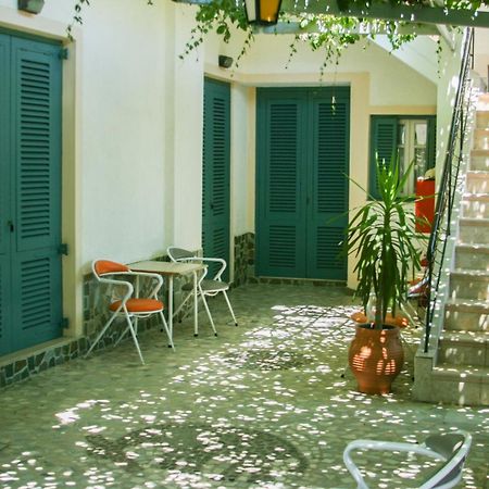 George Apartments Livadia  Exterior photo